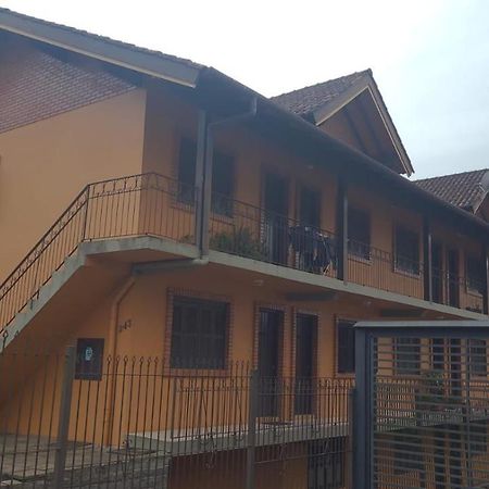 Apartamento Com Otimo Custo - Beneficio No Centro De Canela Exterior photo